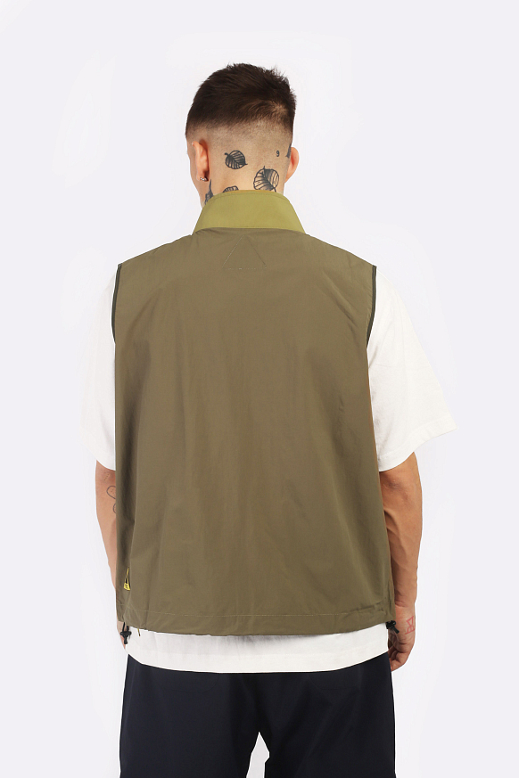Мужской жилет Futuremade Studio Two-Tone Vest (SS24-VST-039-OL) - фото 4 картинки